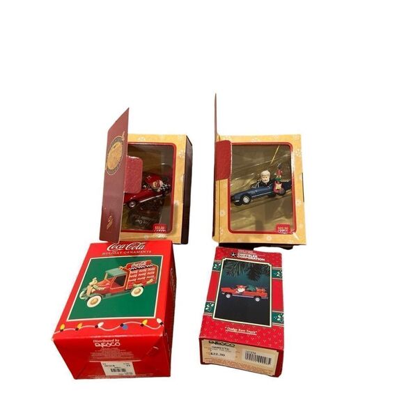 Lot of 4 vintage Enesco Ornaments - Picture 2 of 4